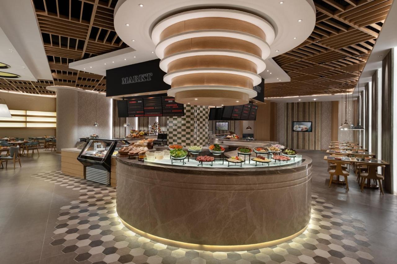 Swissotel Clark Philippines Clark Field Eksteriør billede