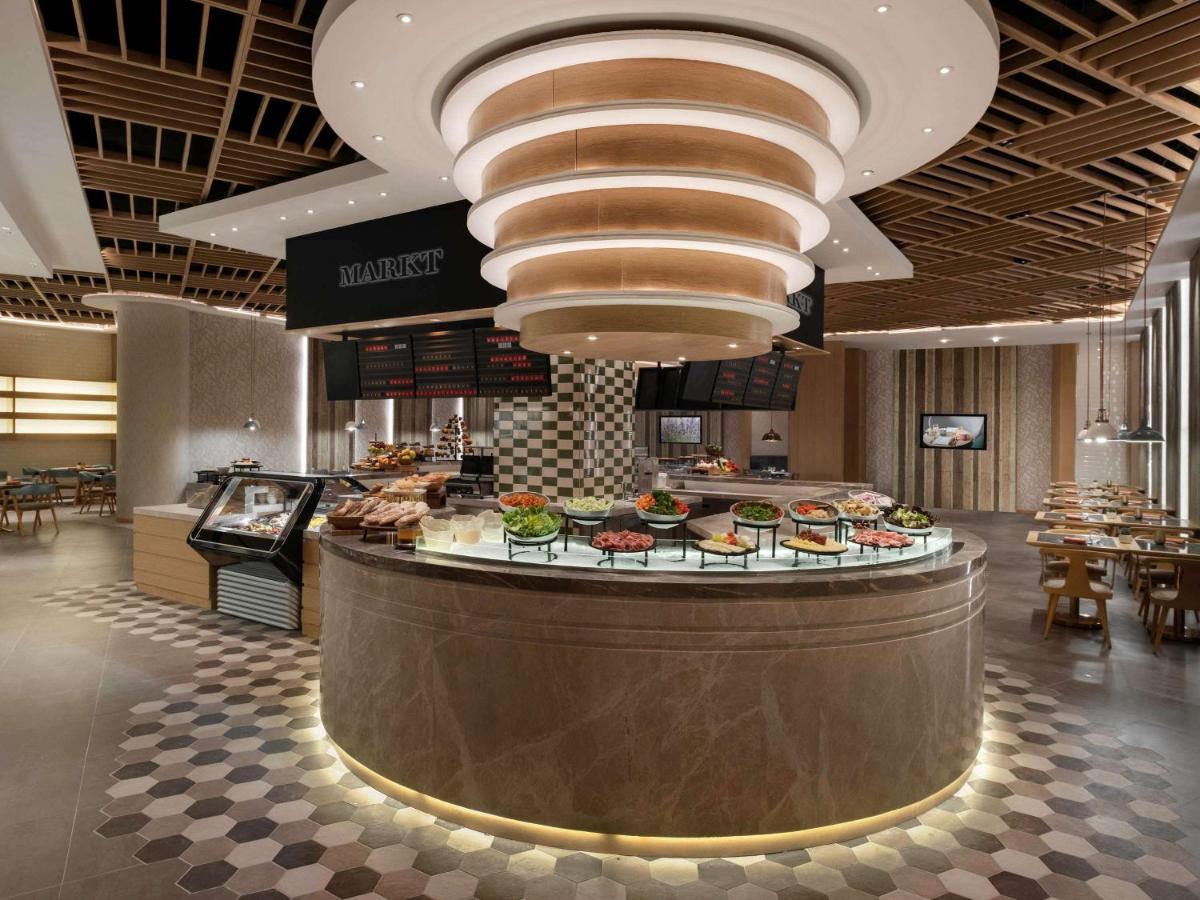 Swissotel Clark Philippines Clark Field Eksteriør billede