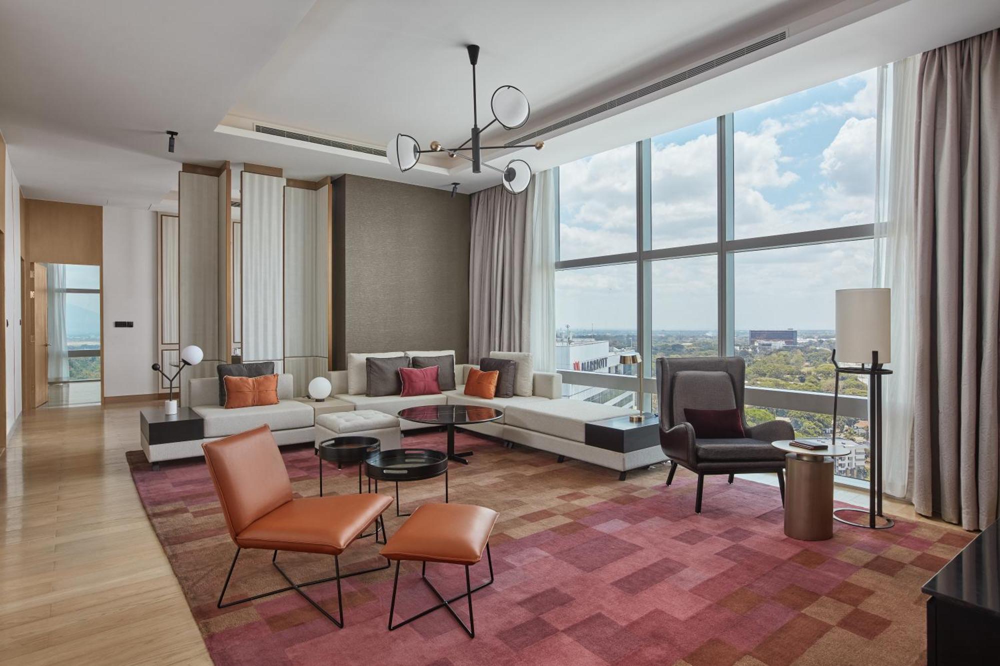 Swissotel Clark Philippines Clark Field Eksteriør billede
